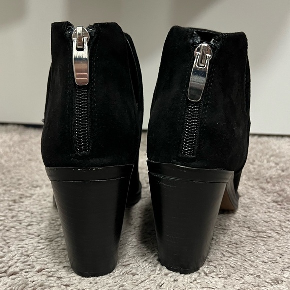 Black Steve Madden Bootie SZ 8.5 - Picture 9 of 9